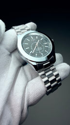 KDW Black Dial Stainless Steel Men’s Watch – Premium Silver Bracelet Watch