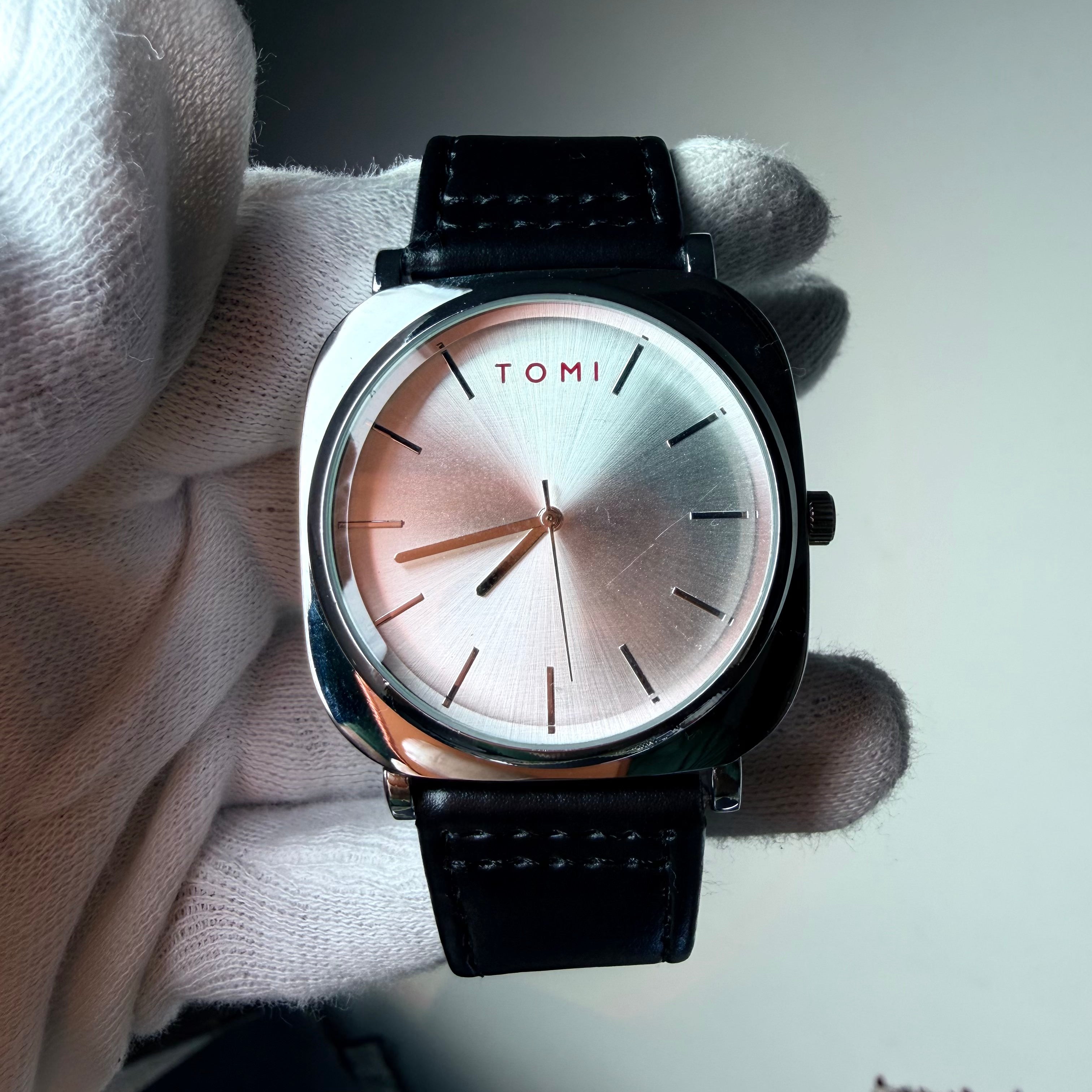 TOMI Silver Dial Classic Watch with Black Strap