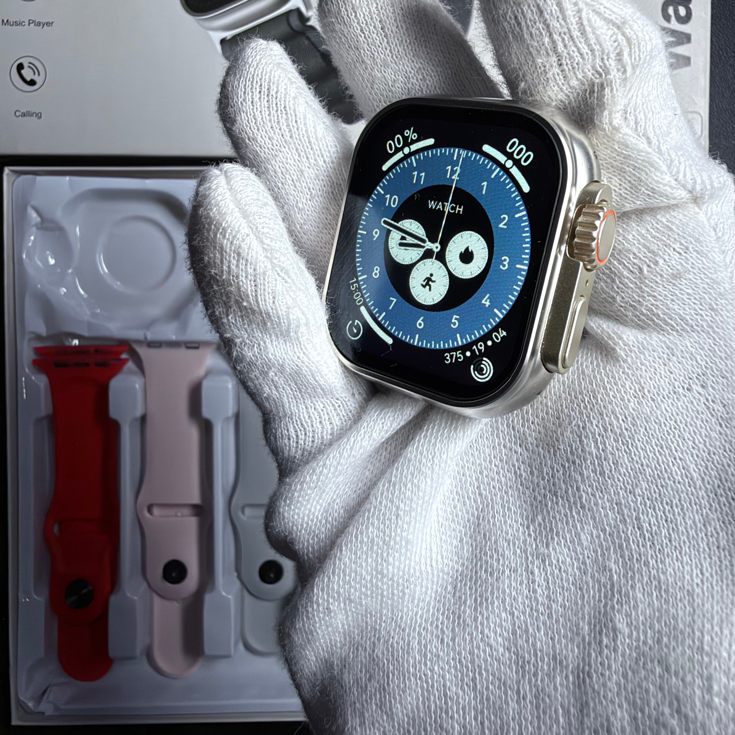 Max 557 Smartwatch –| Bluetooth Calling | 7+1 Strap Set