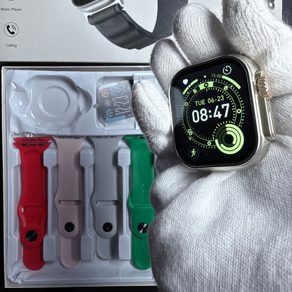 Max 557 Smartwatch –| Bluetooth Calling | 7+1 Strap Set