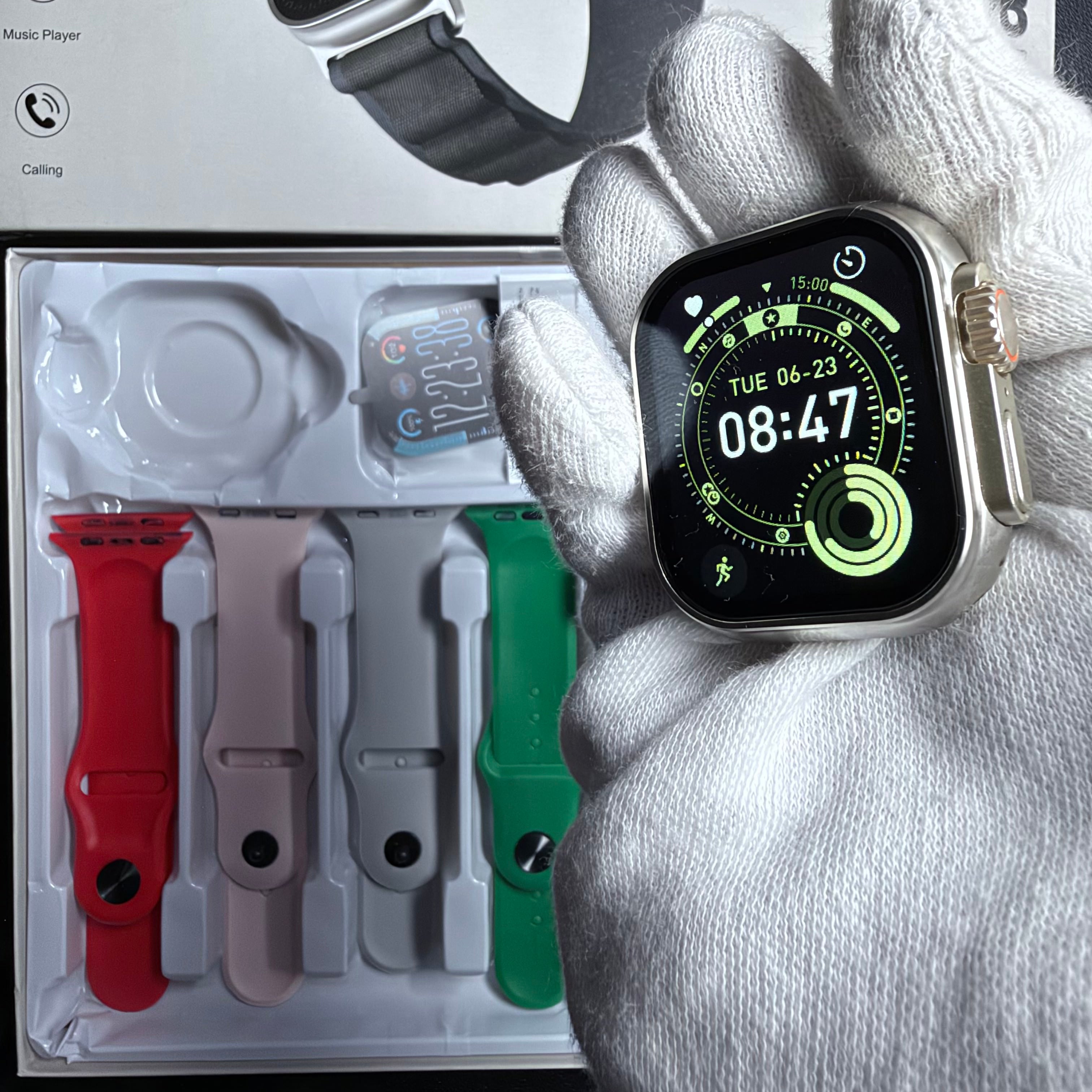 Max 557 Smartwatch –| Bluetooth Calling | 7+1 Strap Set